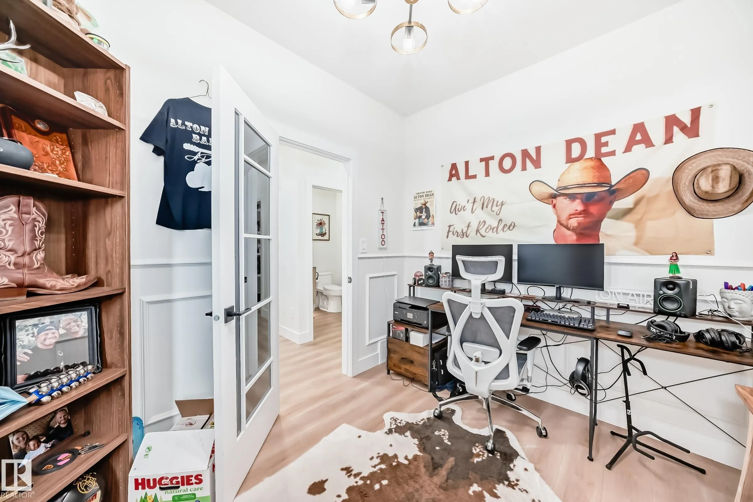 14 EDGEFIELD Way