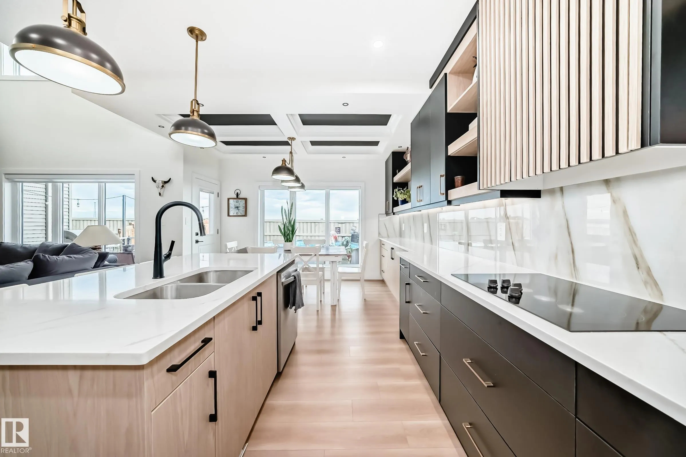 14 EDGEFIELD Way