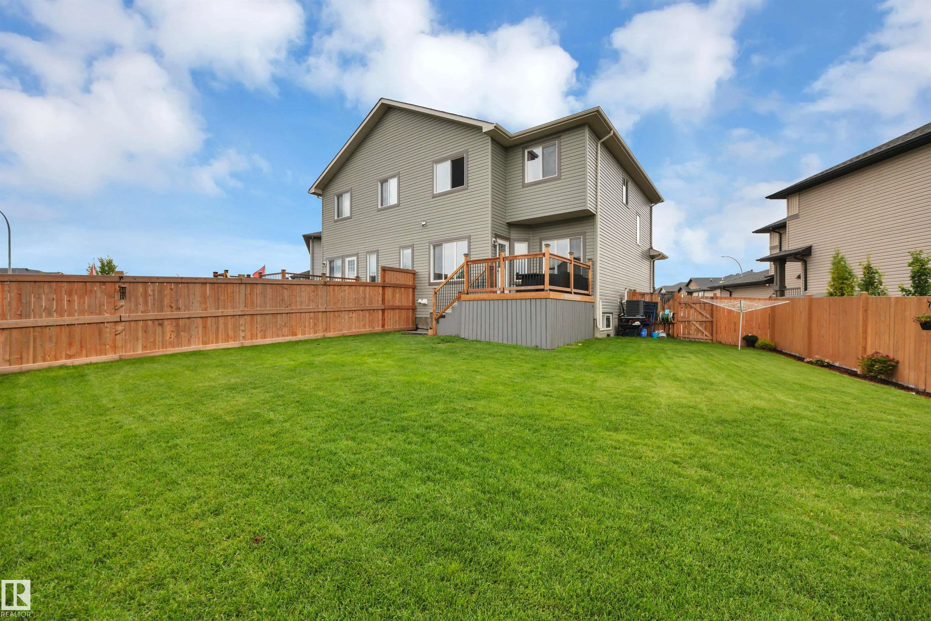27 MCLEAN Court