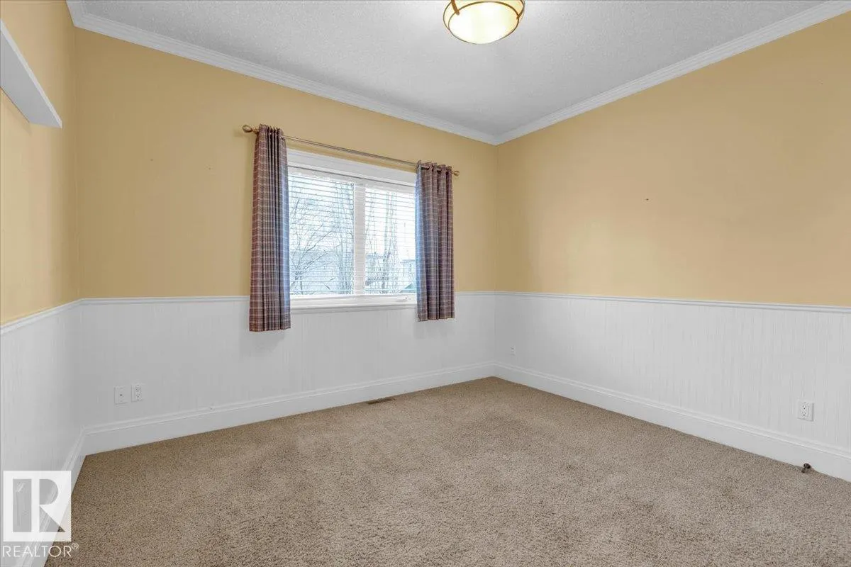 27 KINGDOM Place