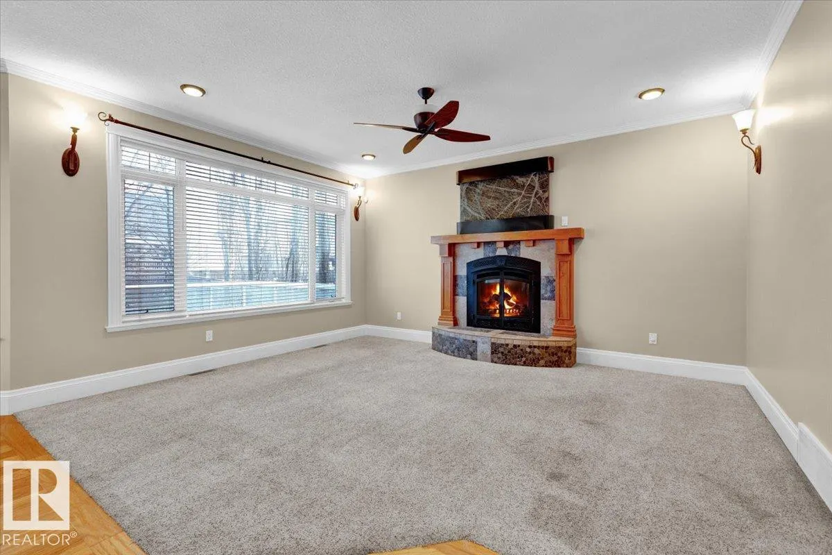27 KINGDOM Place