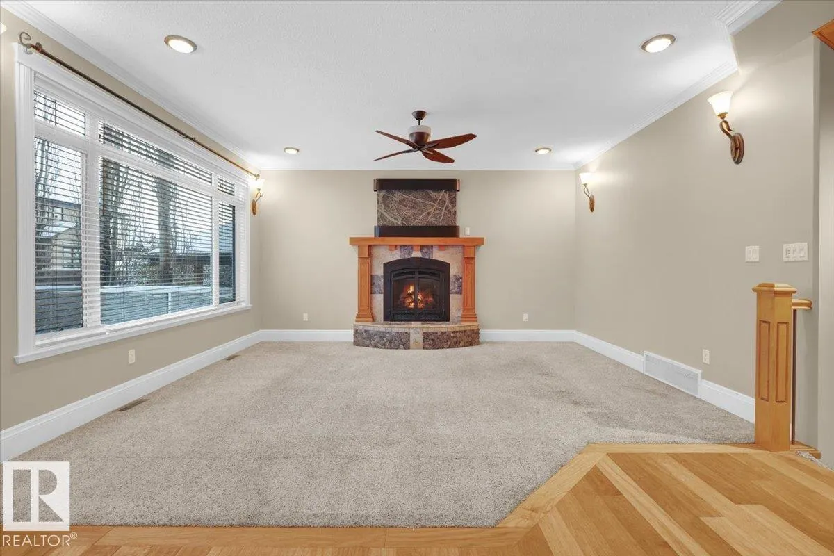 27 KINGDOM Place