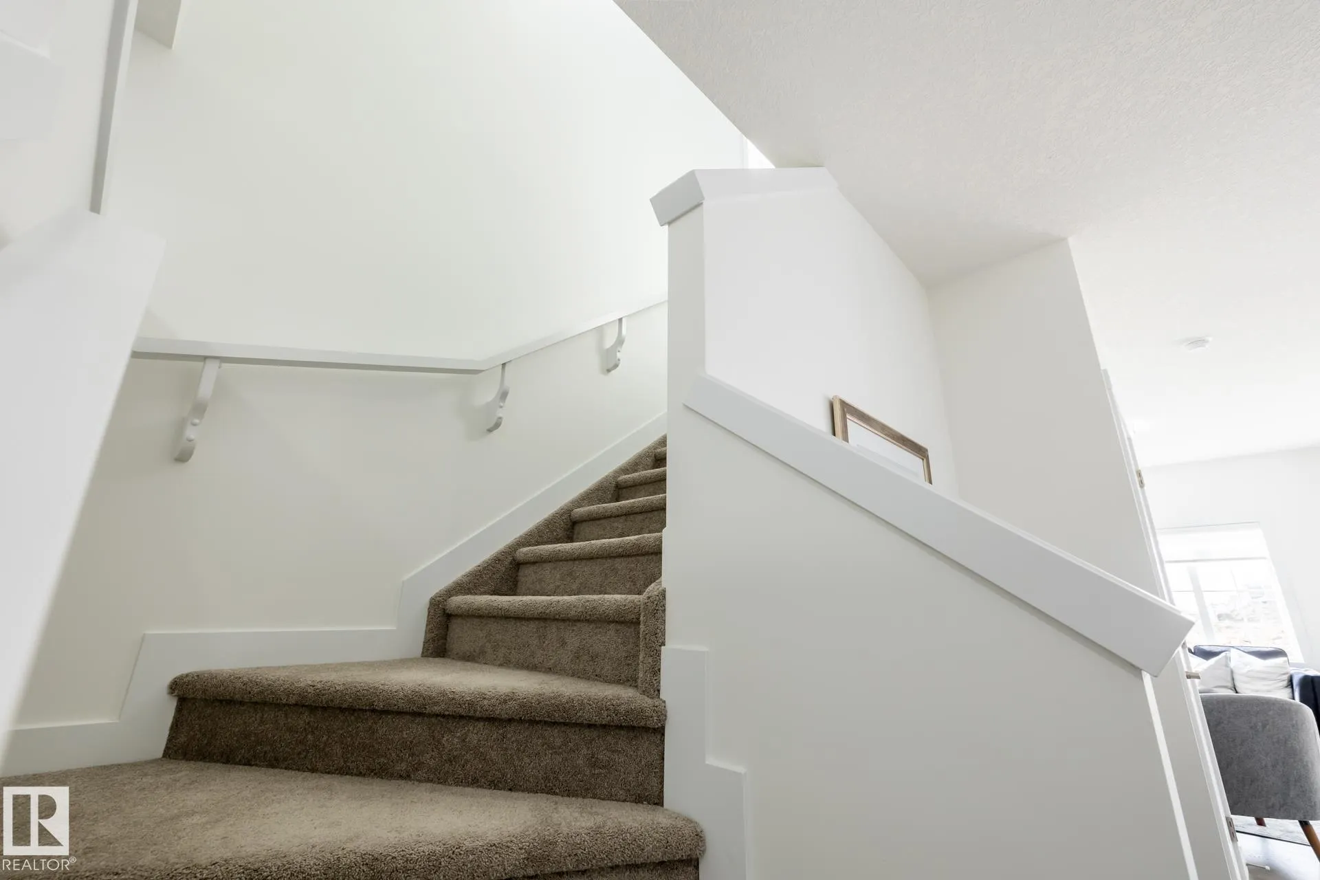 25 Renwyck Place