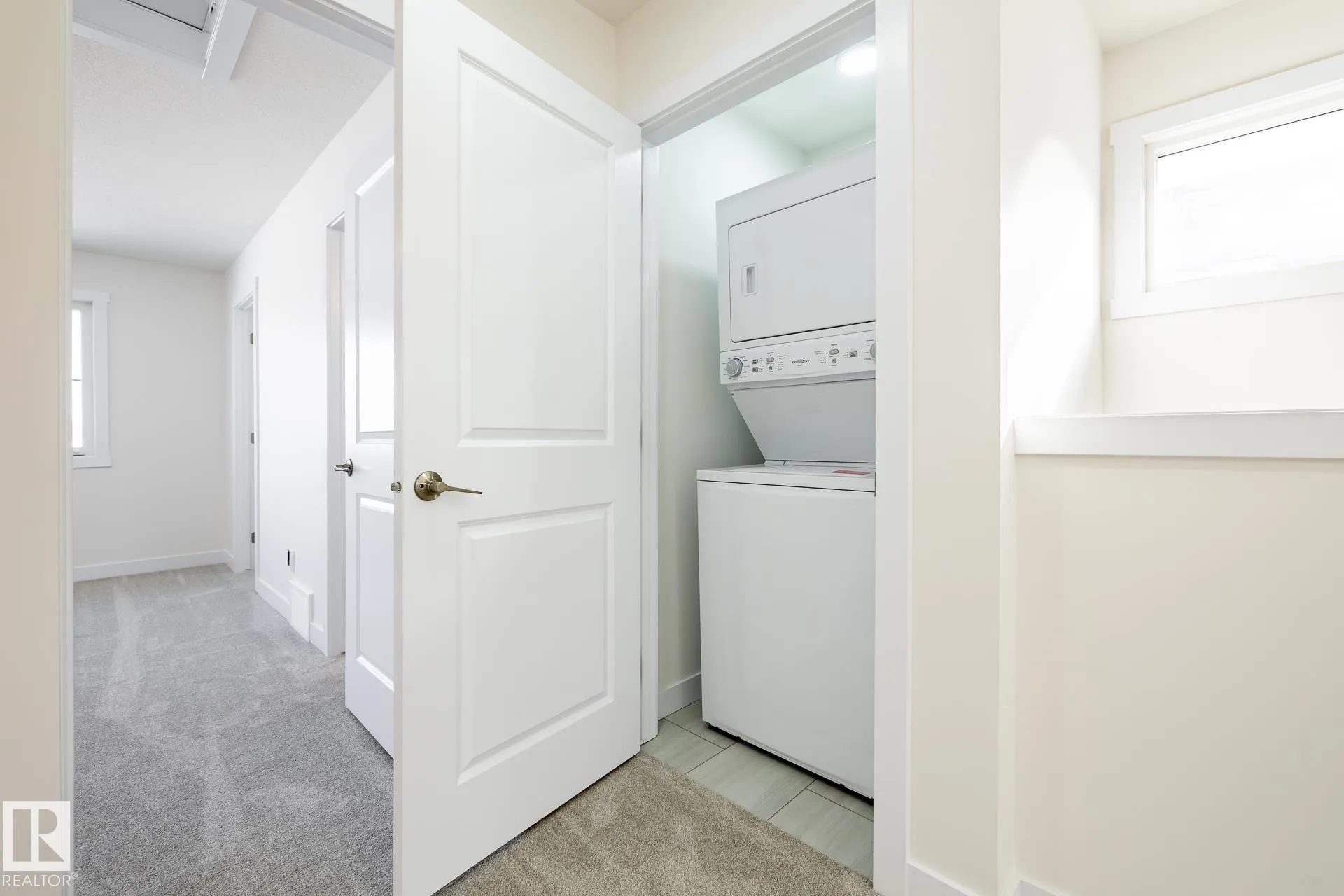 27 Renwyck Place