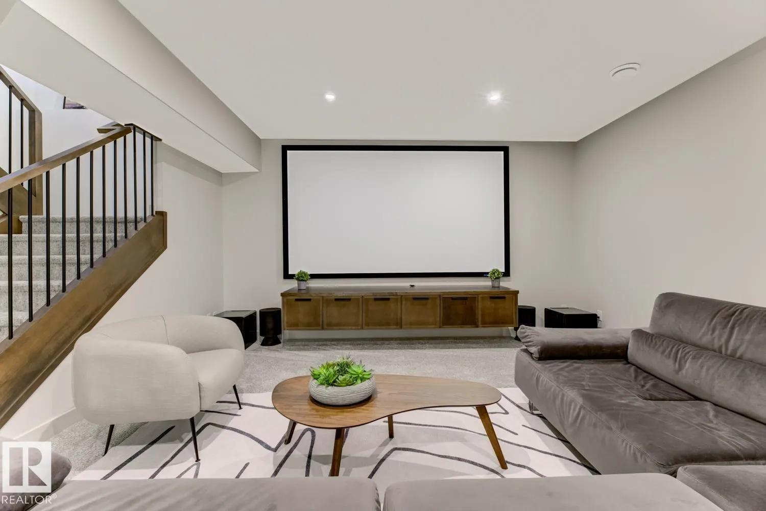 6038 CRAWFORD Drive