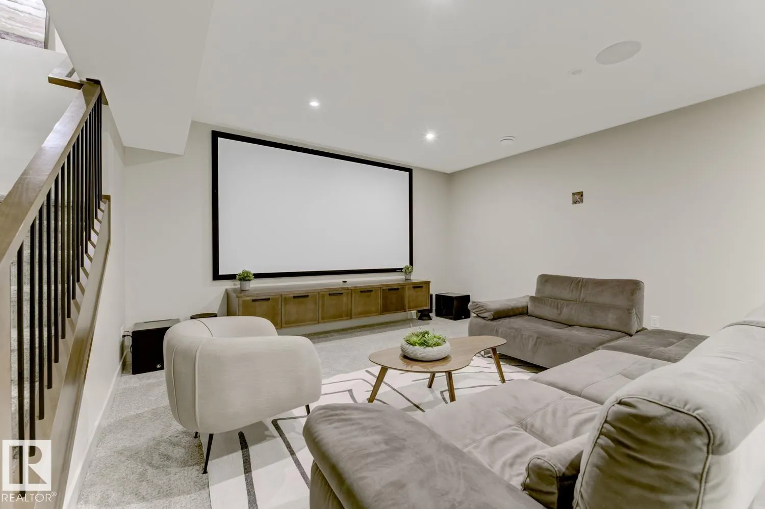 6038 CRAWFORD Drive