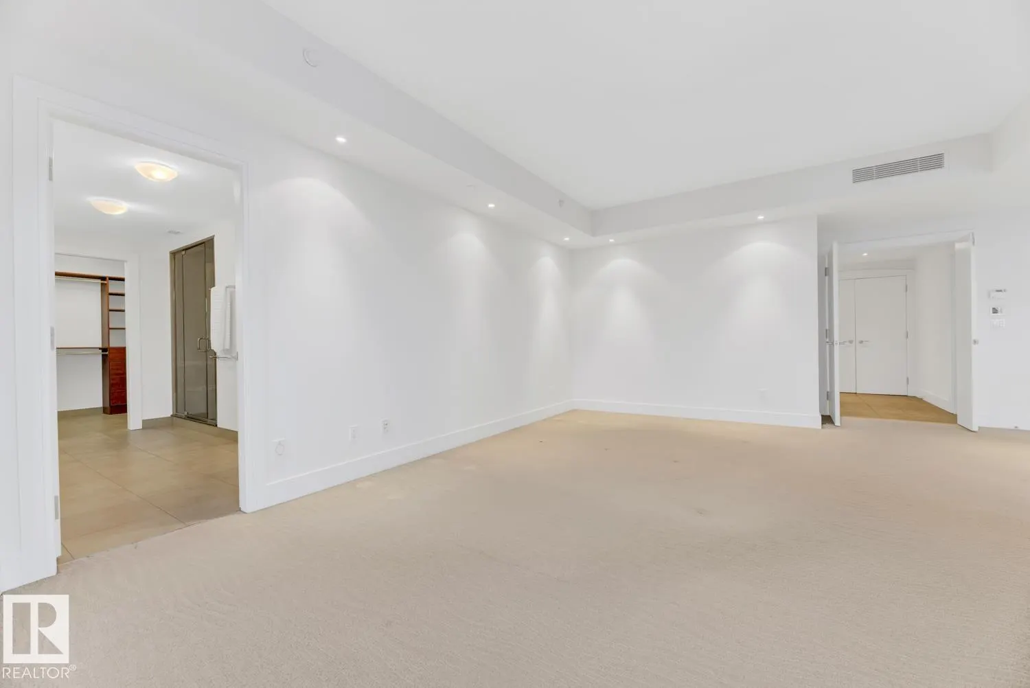10035 SASKATCHEWAN Drive