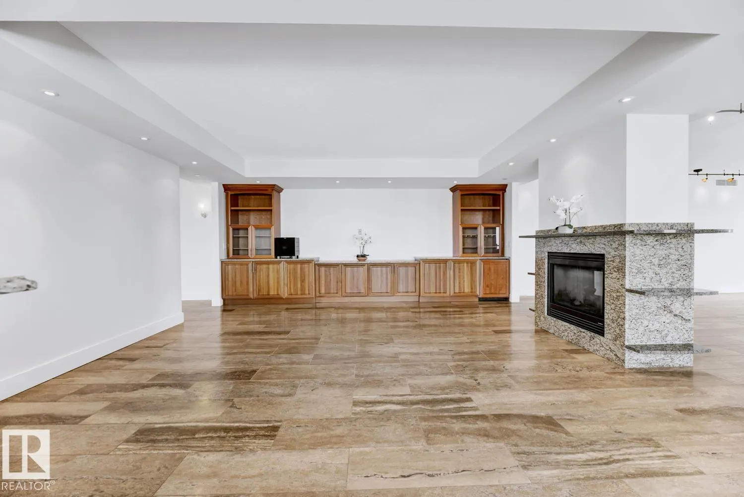 10035 SASKATCHEWAN Drive