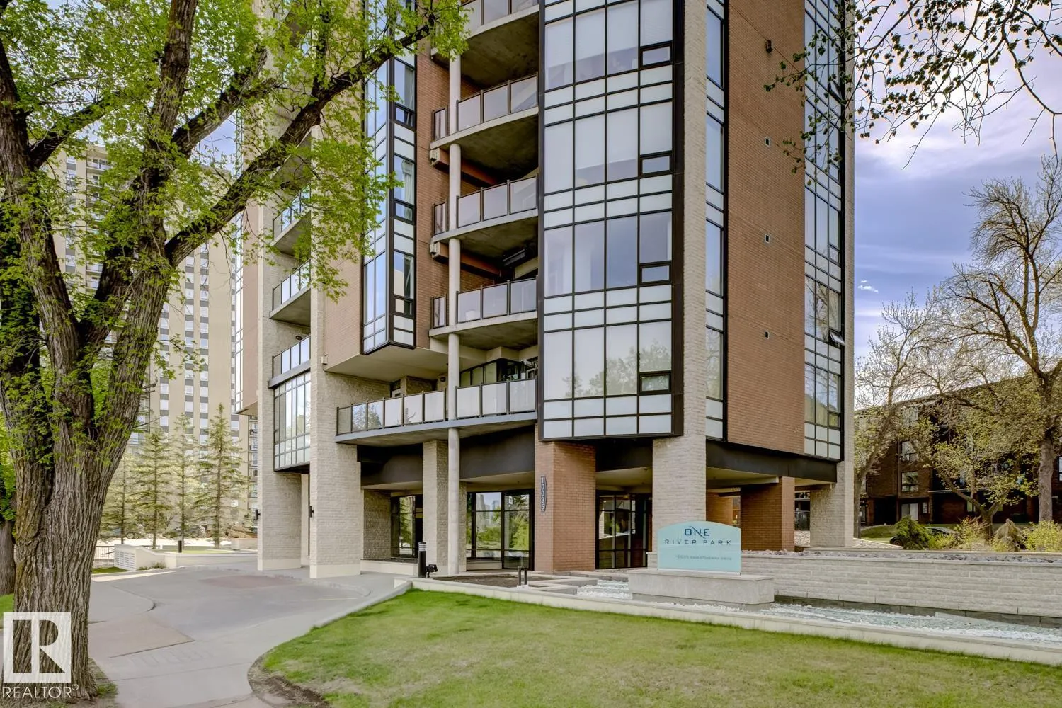 10035 SASKATCHEWAN Drive