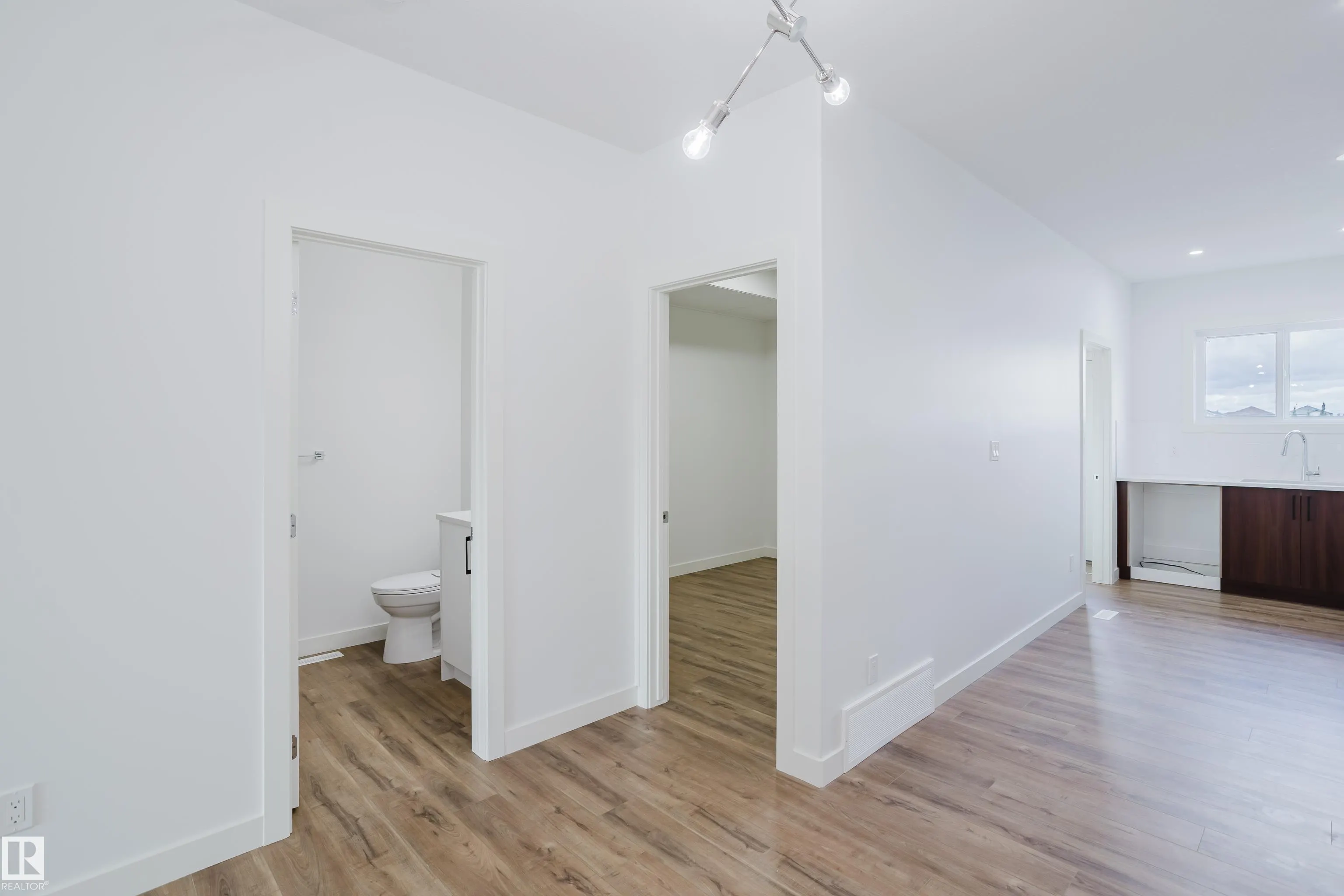 265 Munn Way