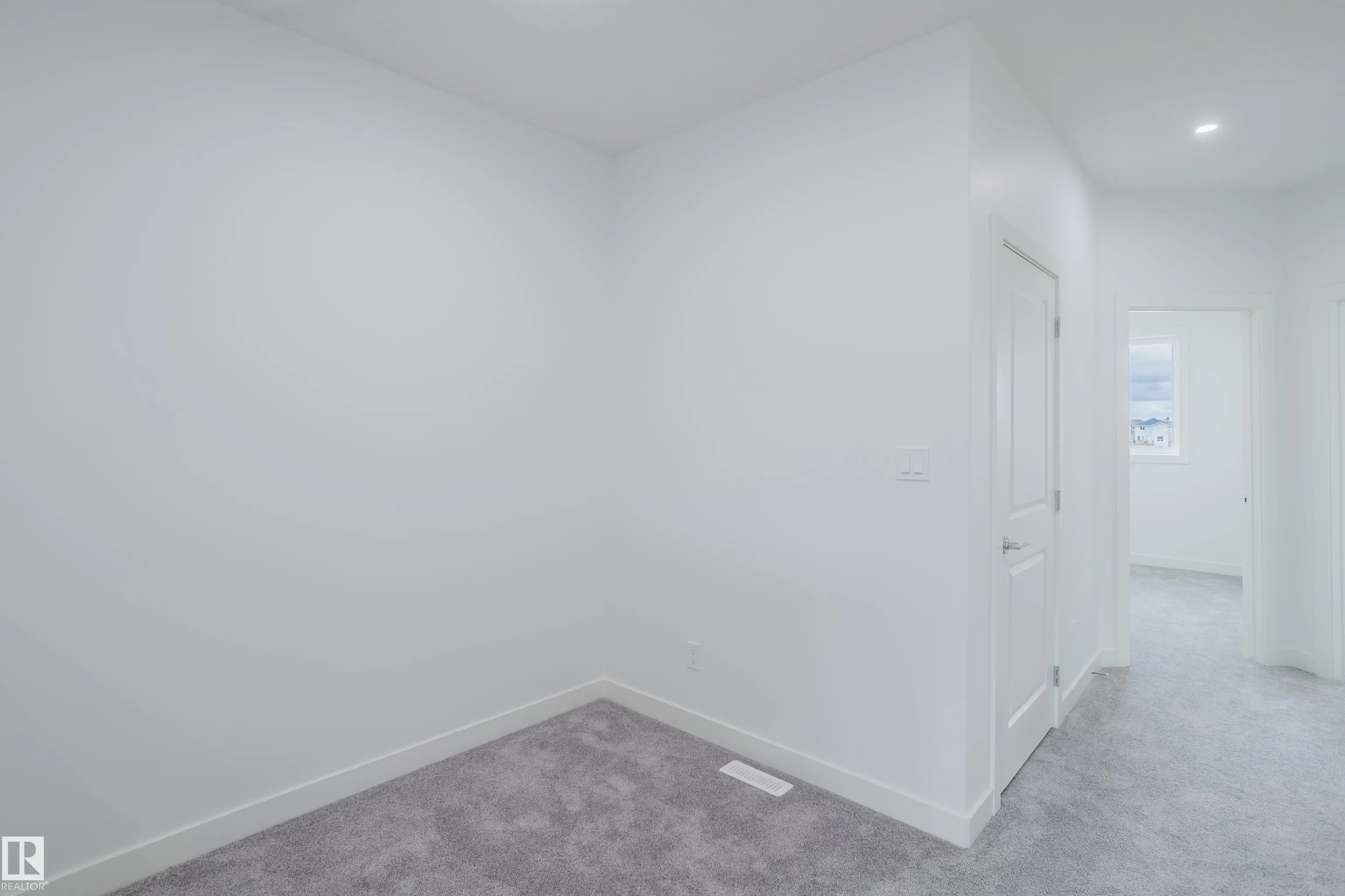 265 Munn Way