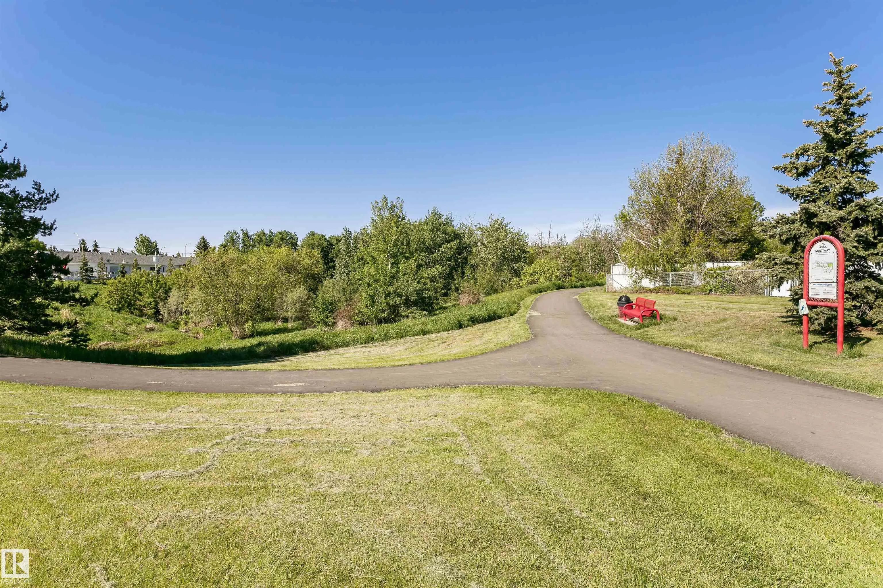 16 Willow Park Estates
