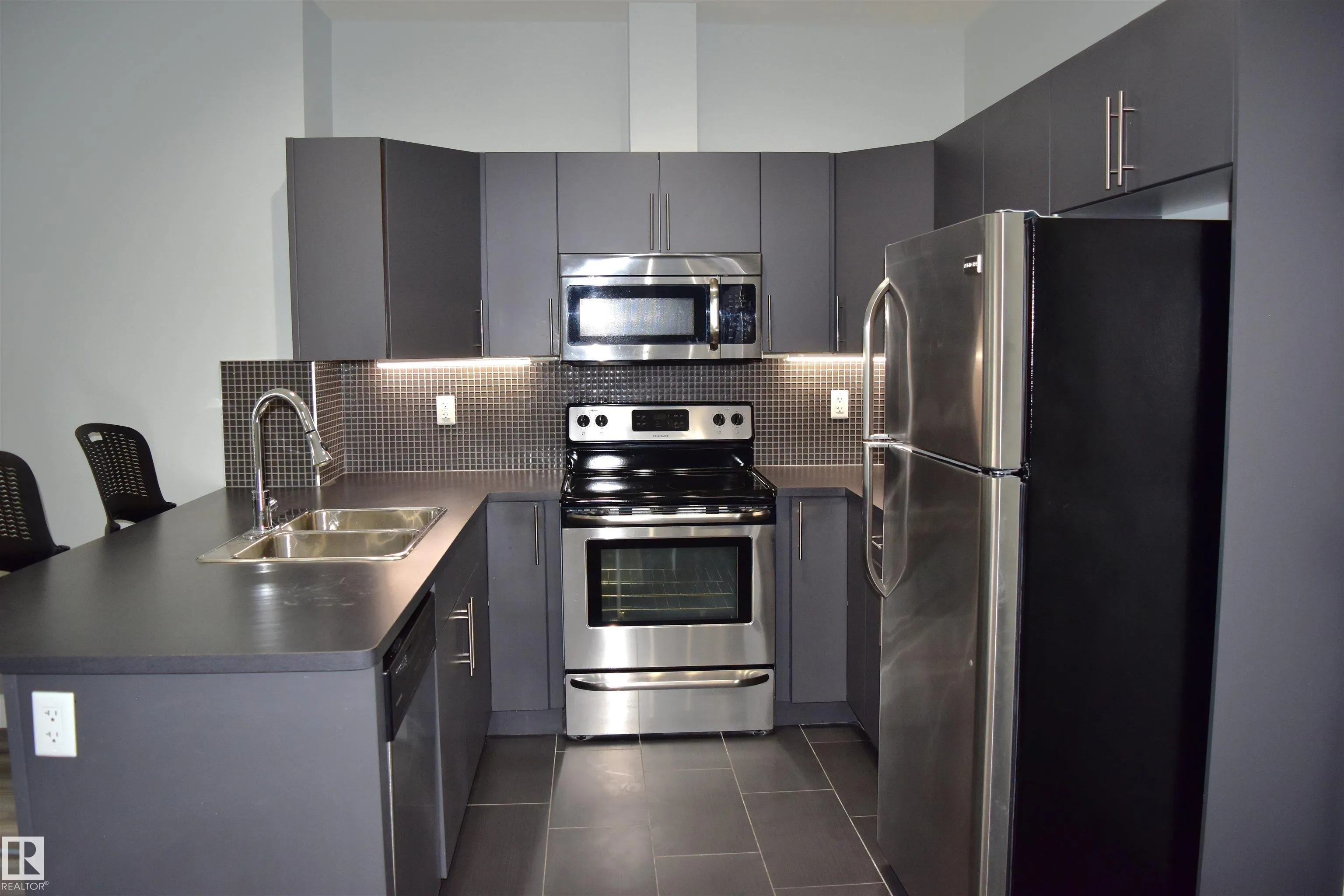 #109 10611 117 st Street
