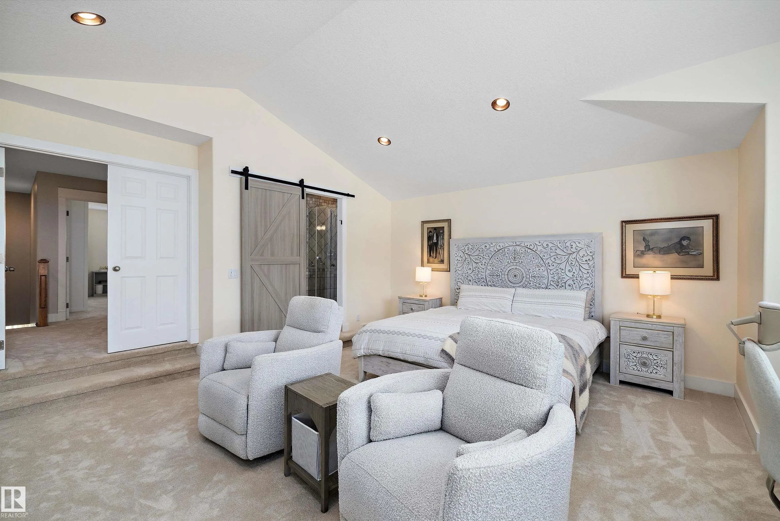 1644 HECTOR Road