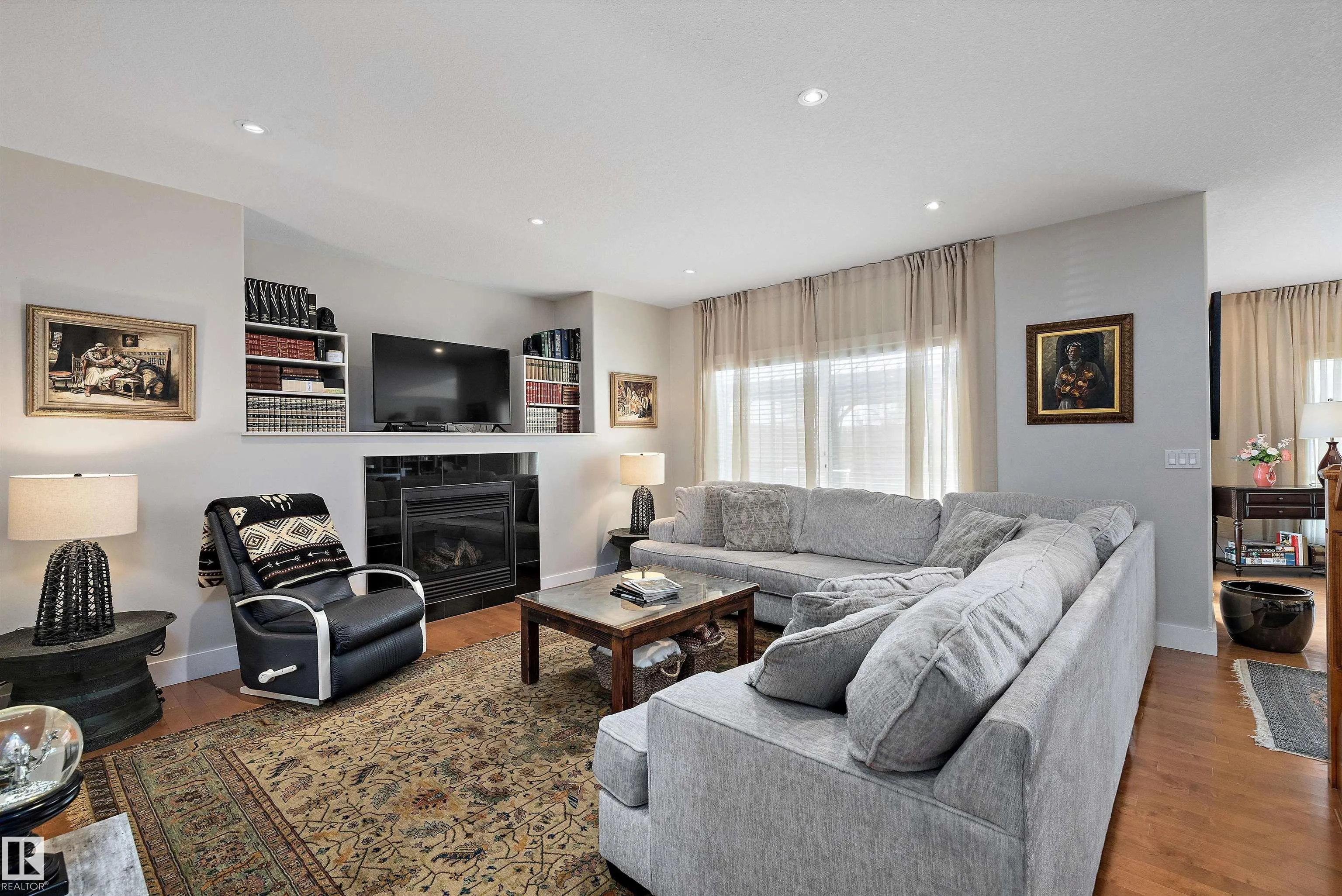 1644 HECTOR Road