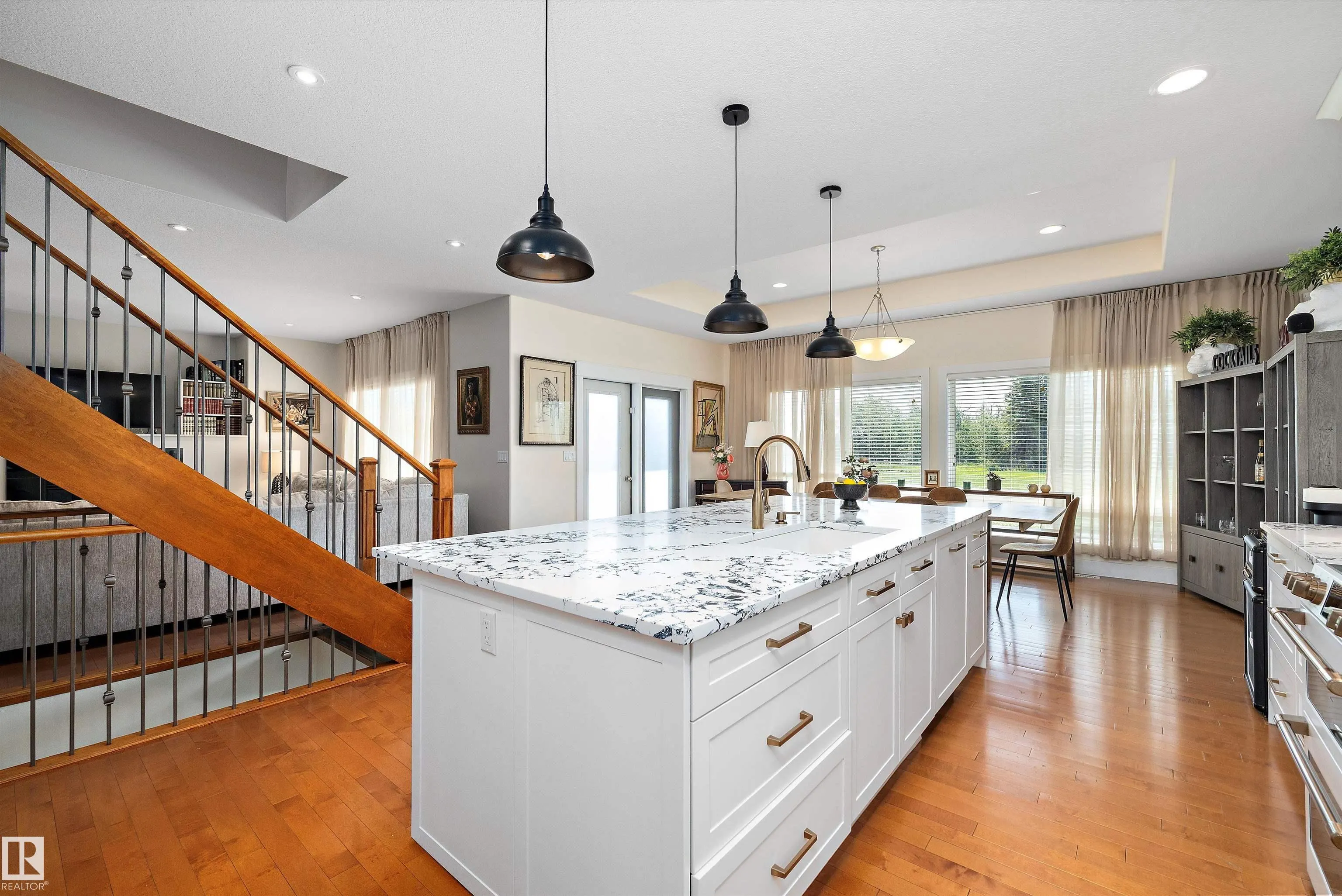 1644 HECTOR Road