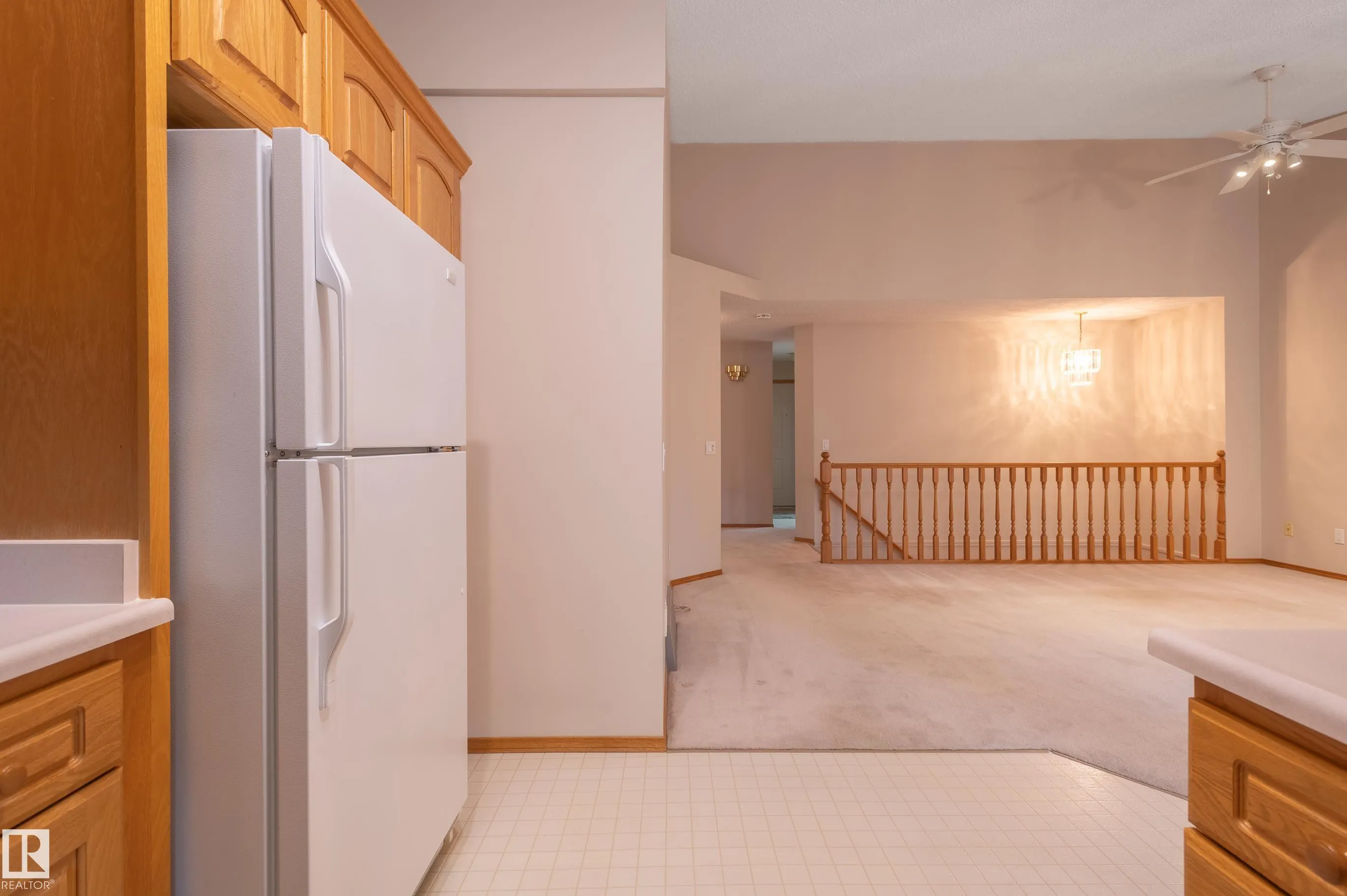 104 LAKESIDE Place