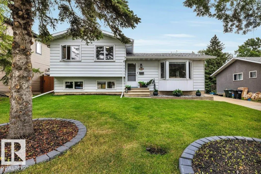 78 GREYSTONE Crescent