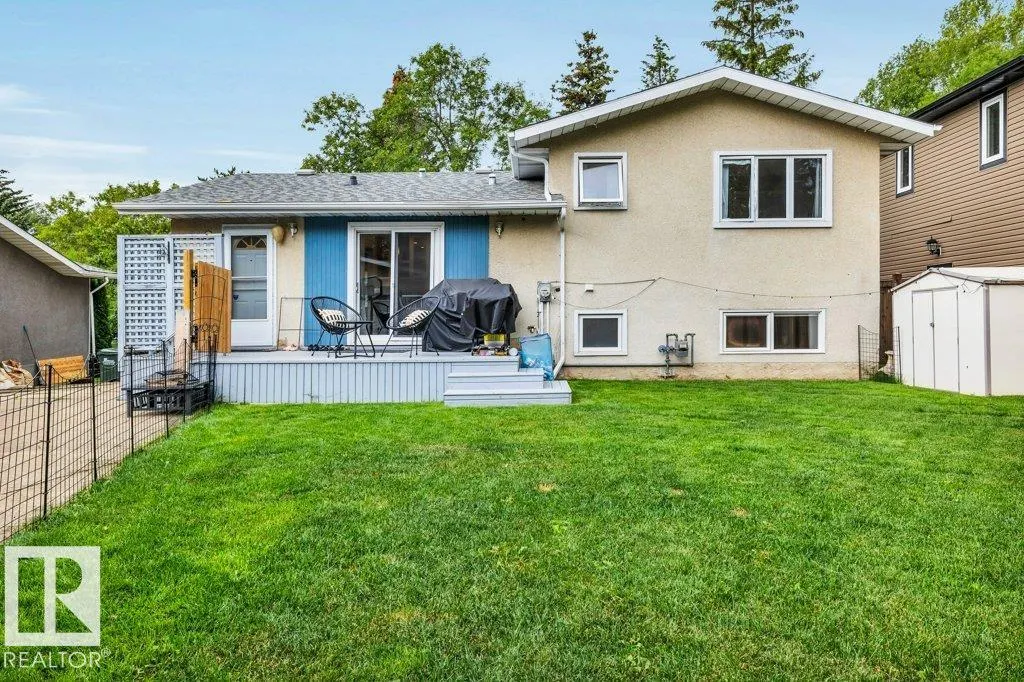 78 GREYSTONE Crescent