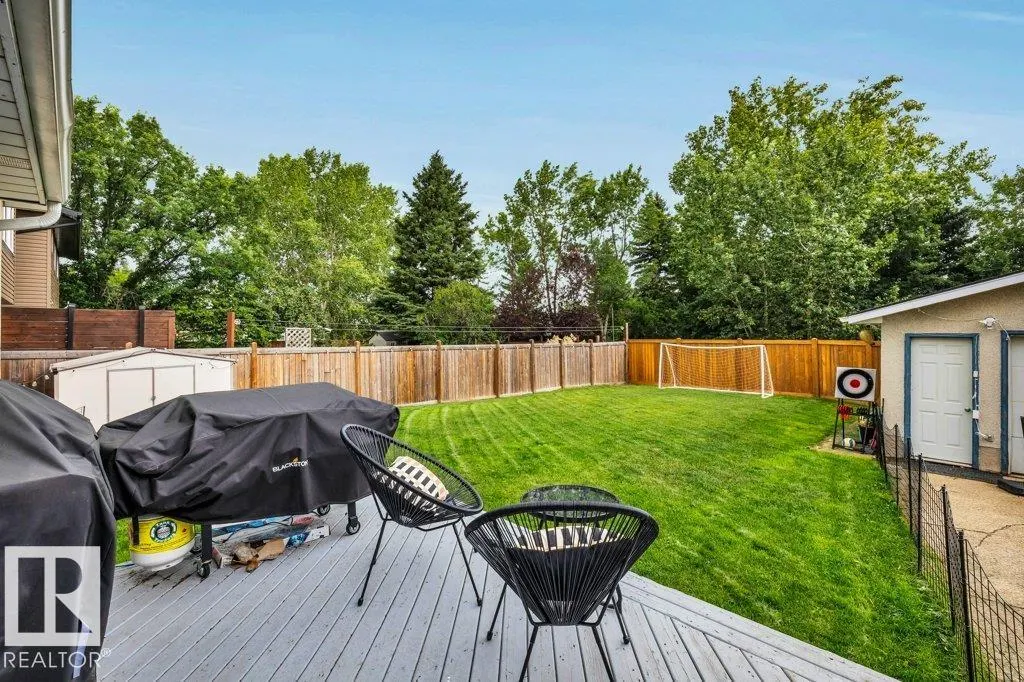 78 GREYSTONE Crescent