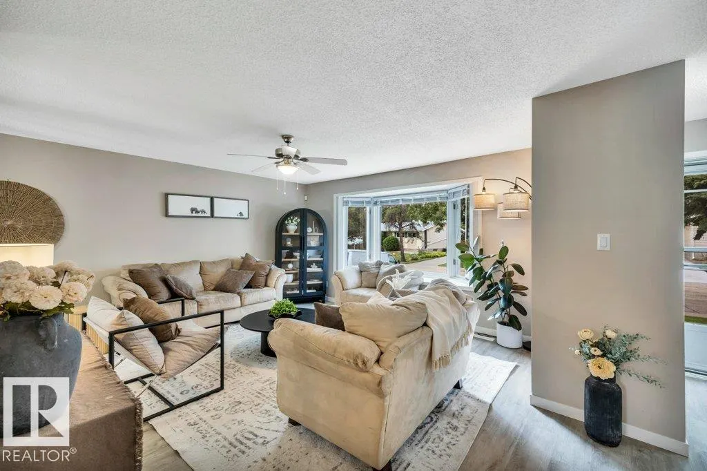 78 GREYSTONE Crescent