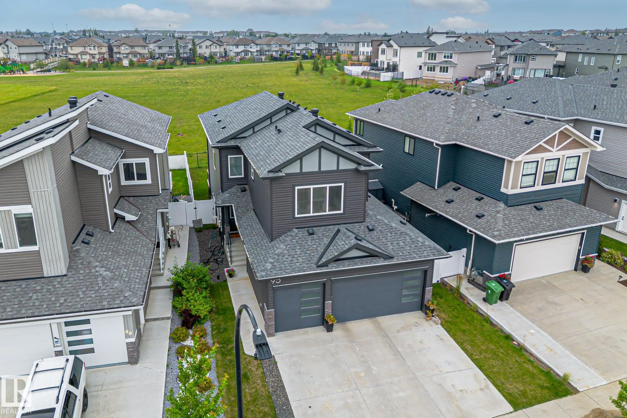 95 WILLOW Link