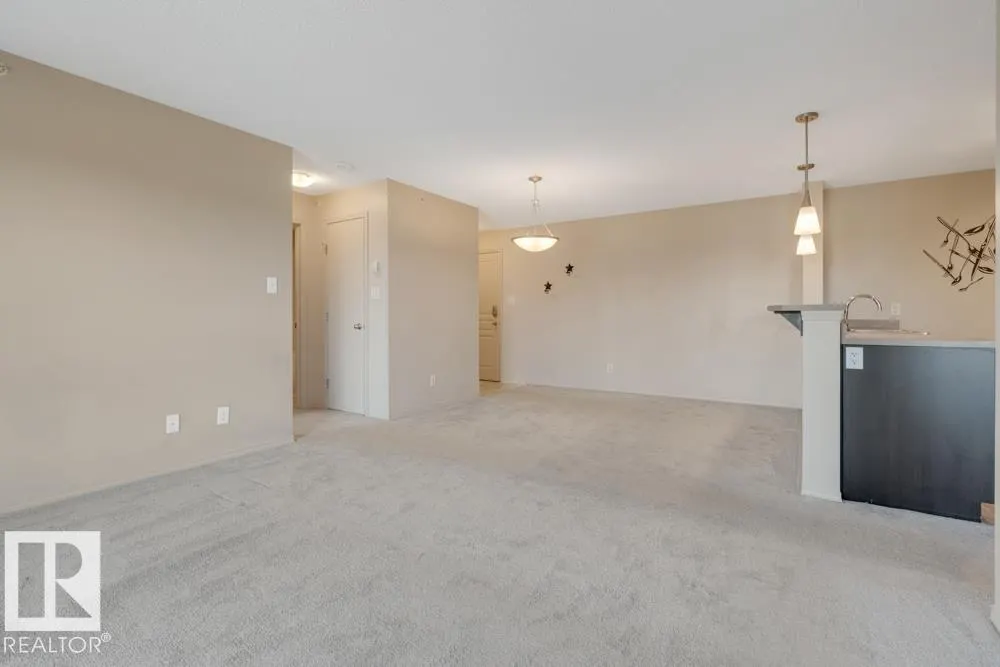 1180 Hyndman Road