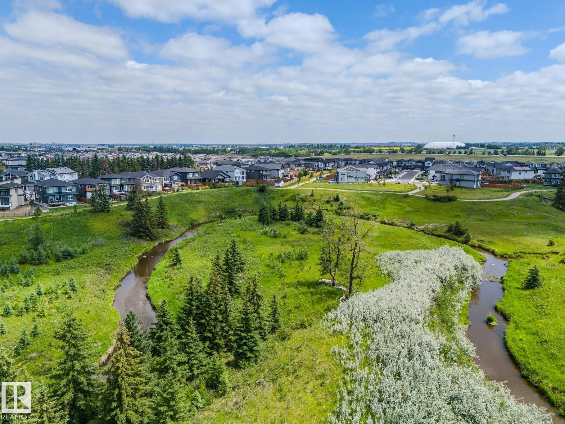 1606 ADAMSON Close