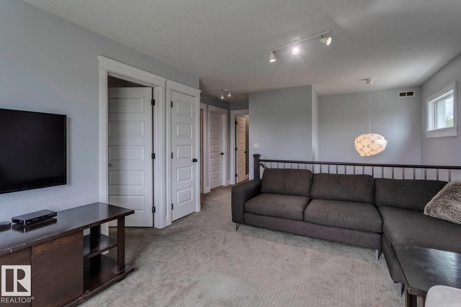 703 SUNCREST POINT