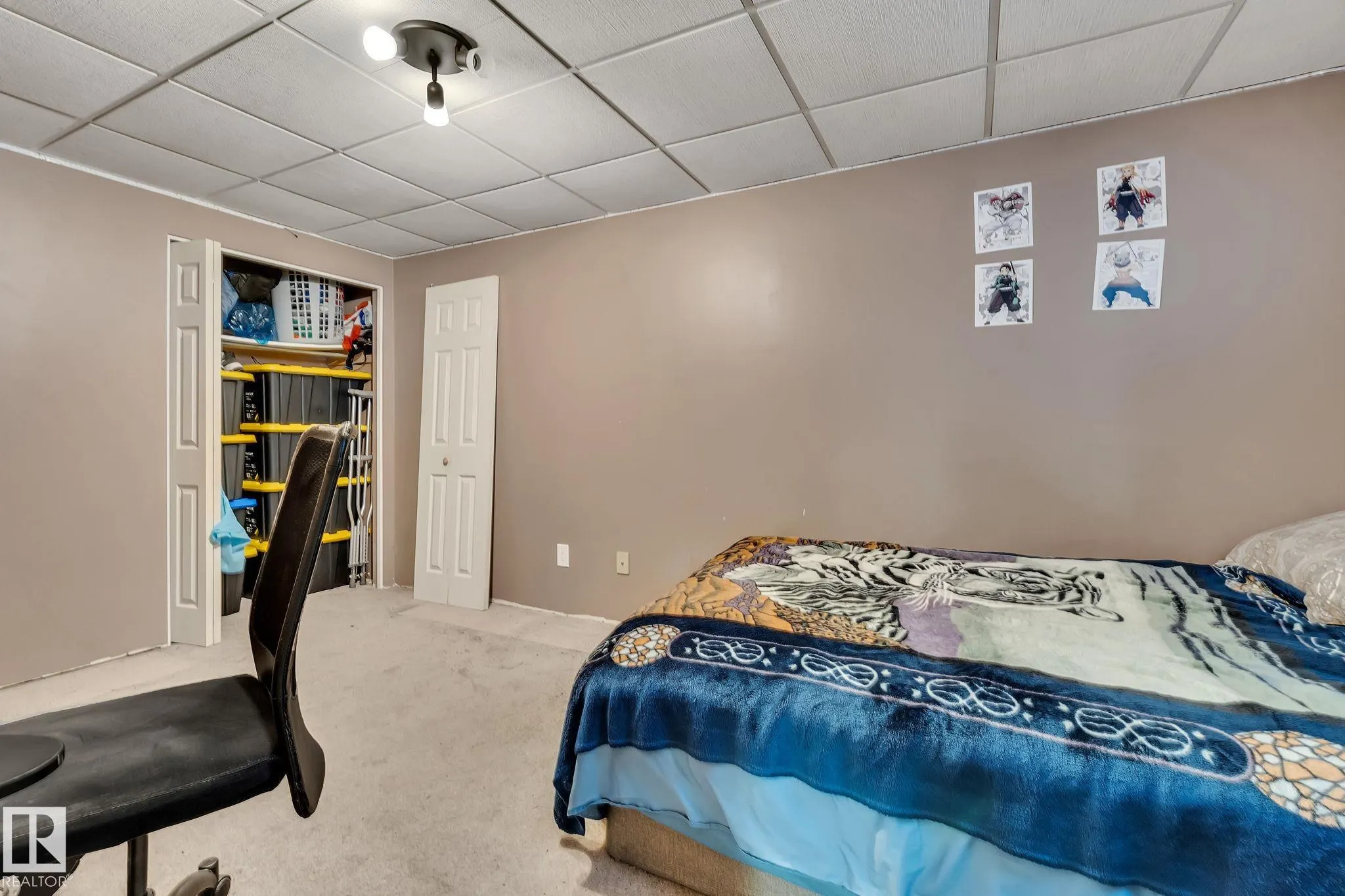 315 Knottwood Road North