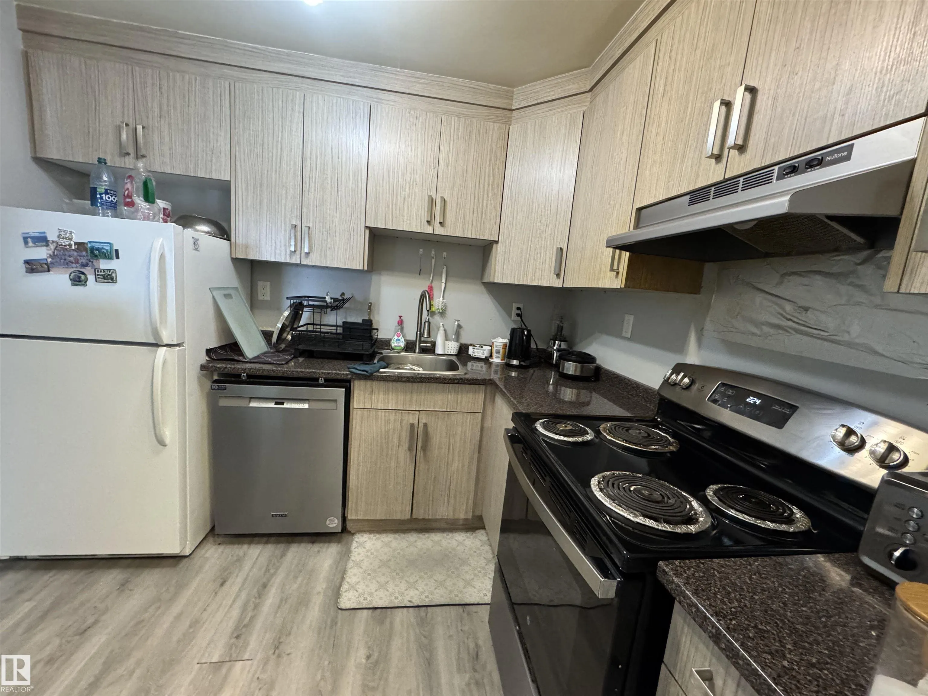 4810 MILL WOODS
