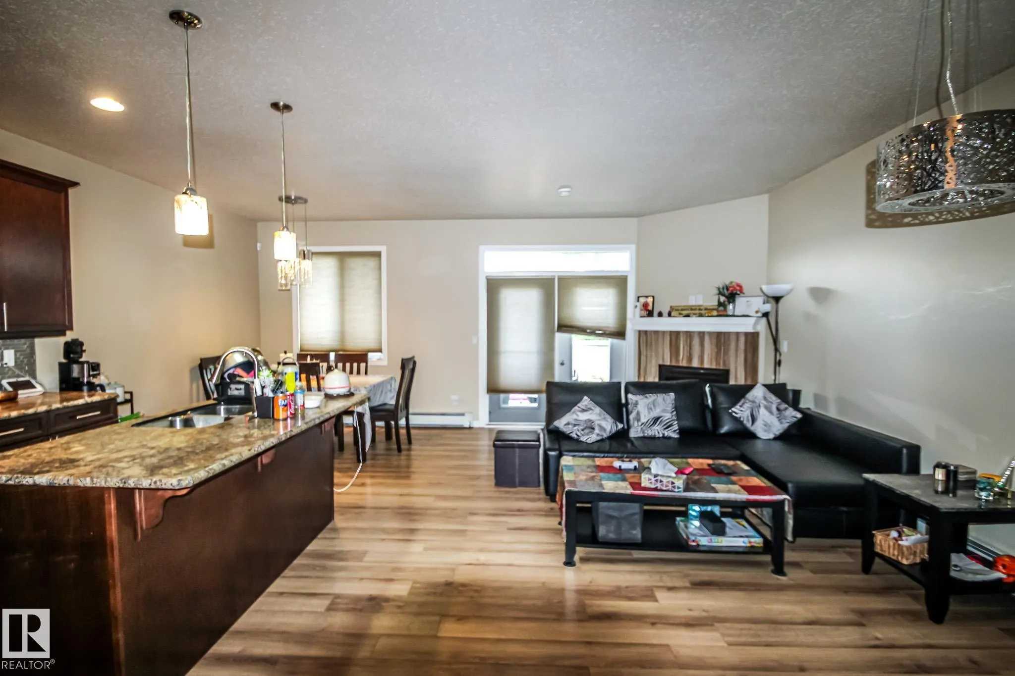 4802 53 Ave