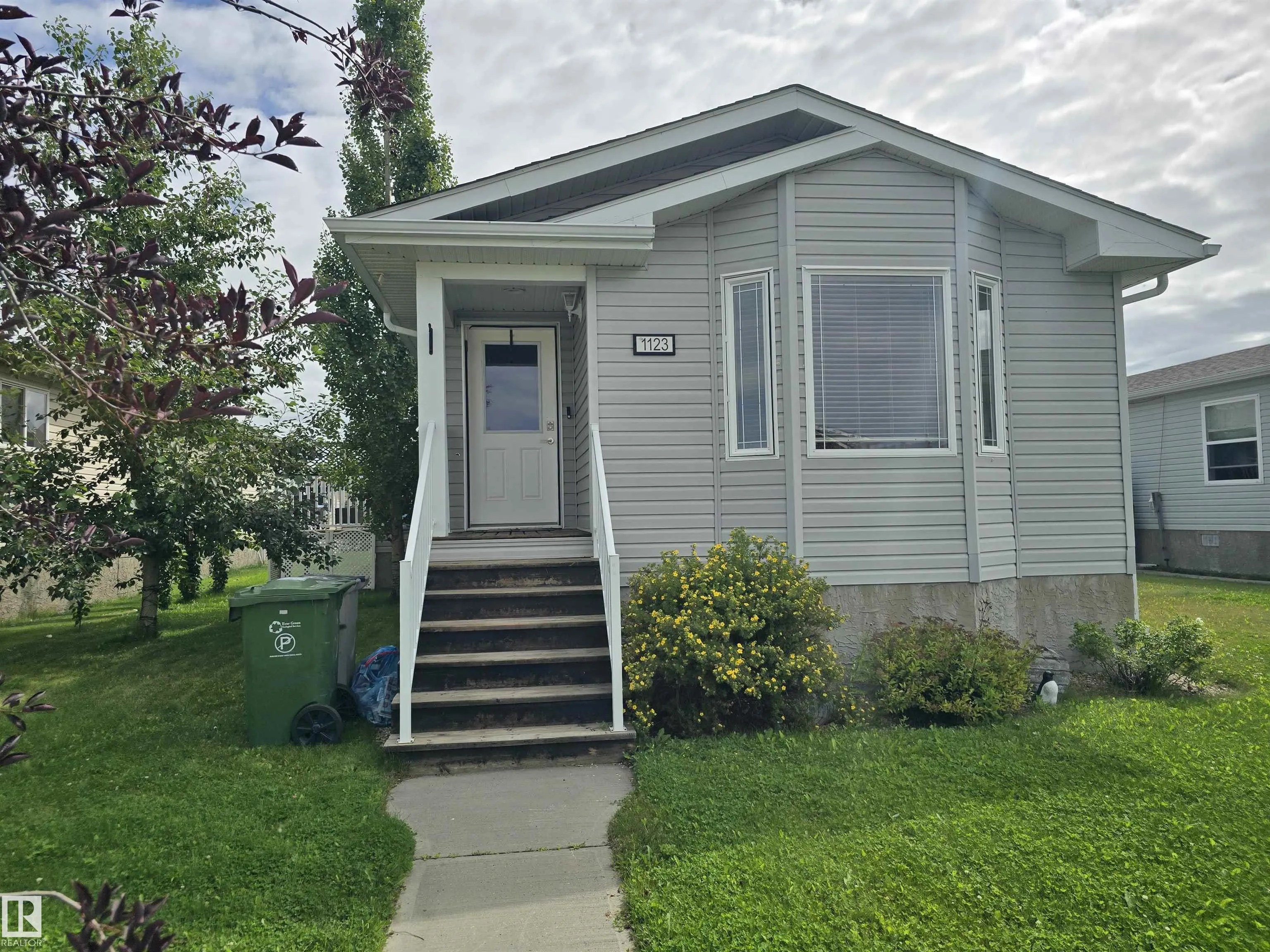 1123 Aspen Drive