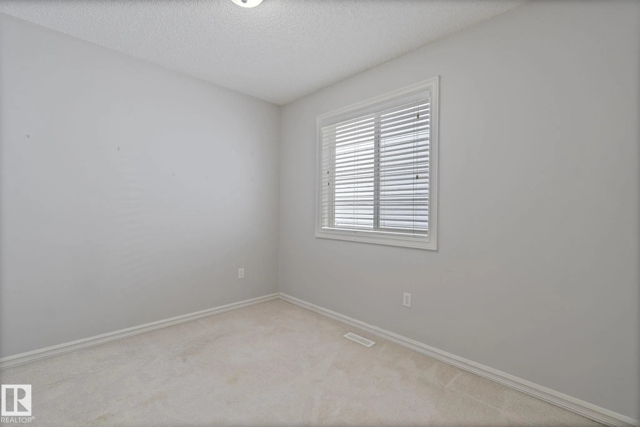 818 BARNES LINK Link