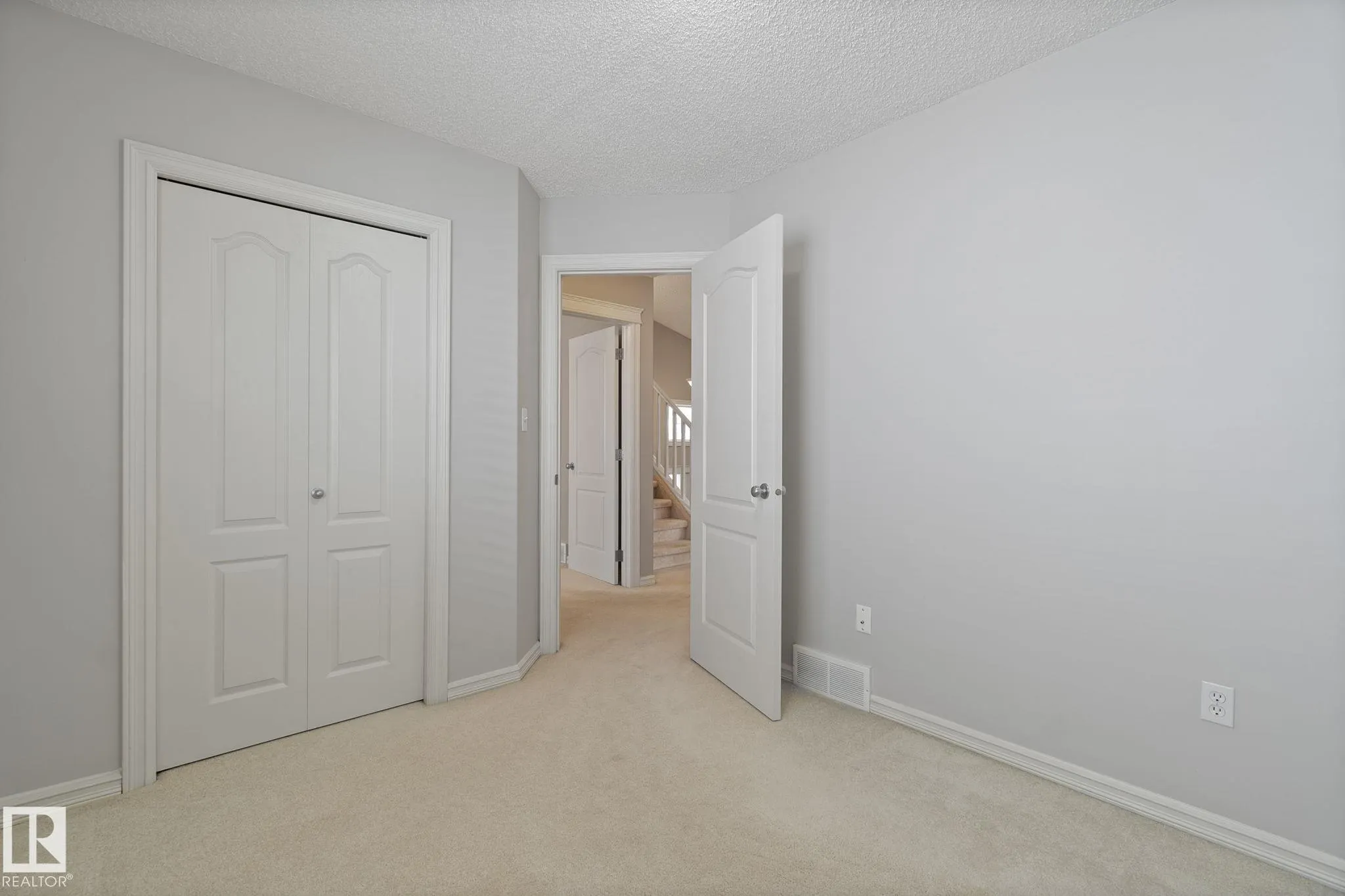 818 BARNES LINK Link