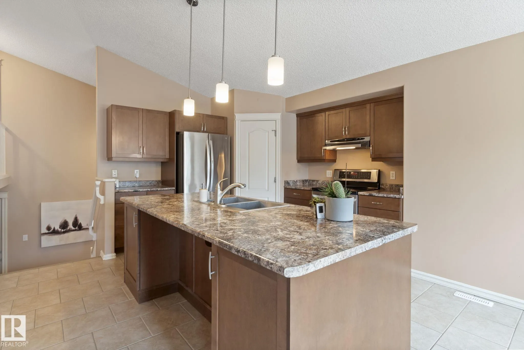 818 BARNES LINK Link