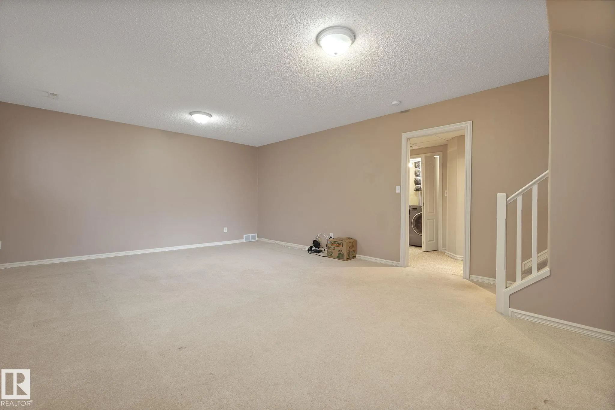 818 BARNES LINK Link