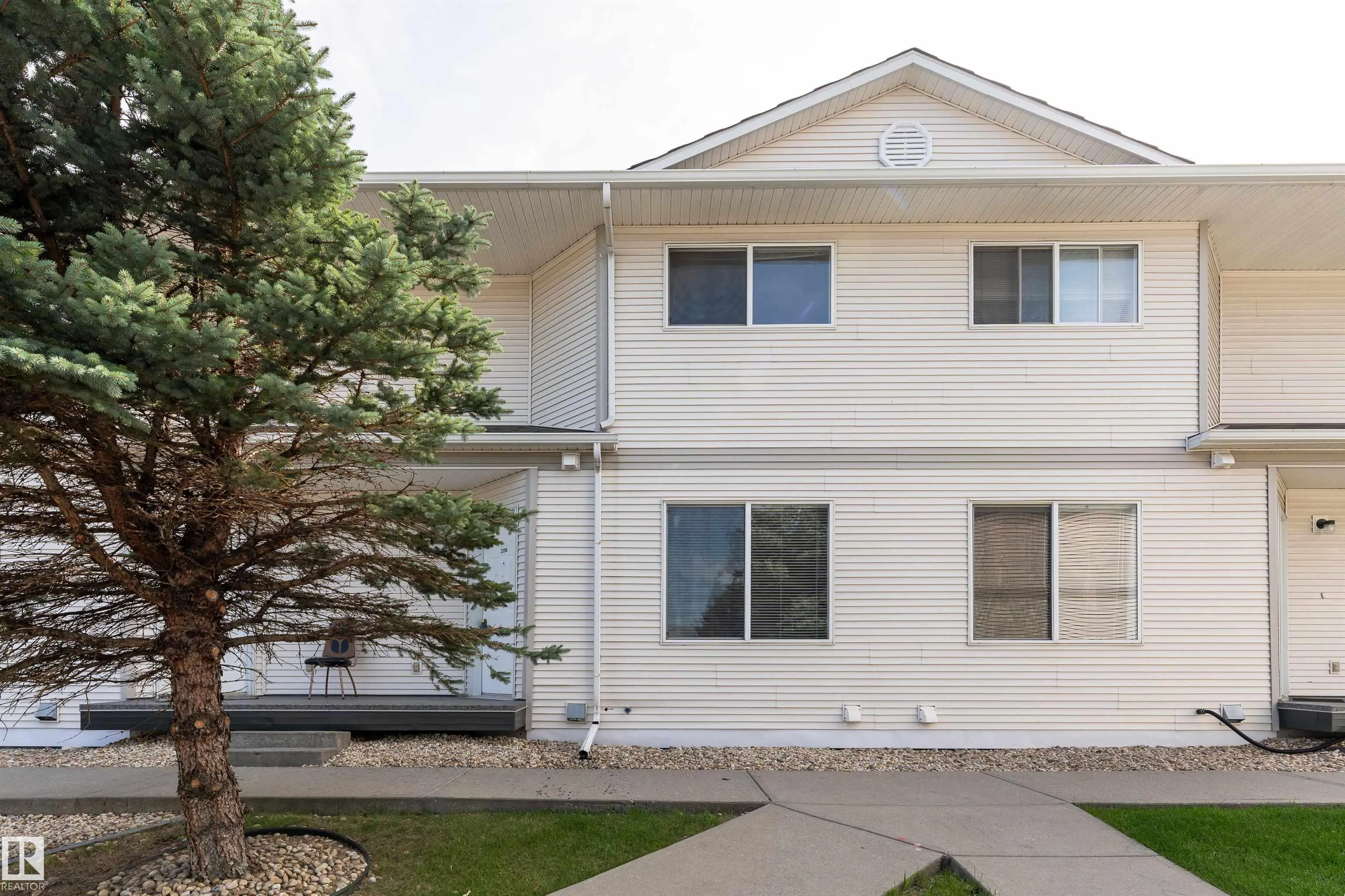 801 BOTHWELL Drive
