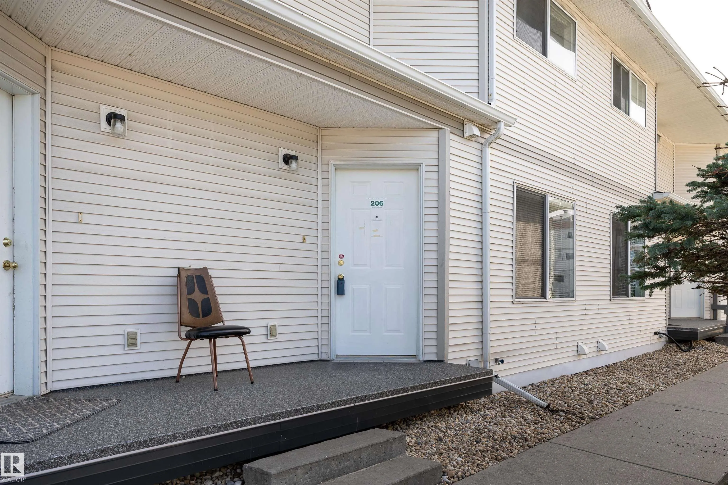 801 BOTHWELL Drive