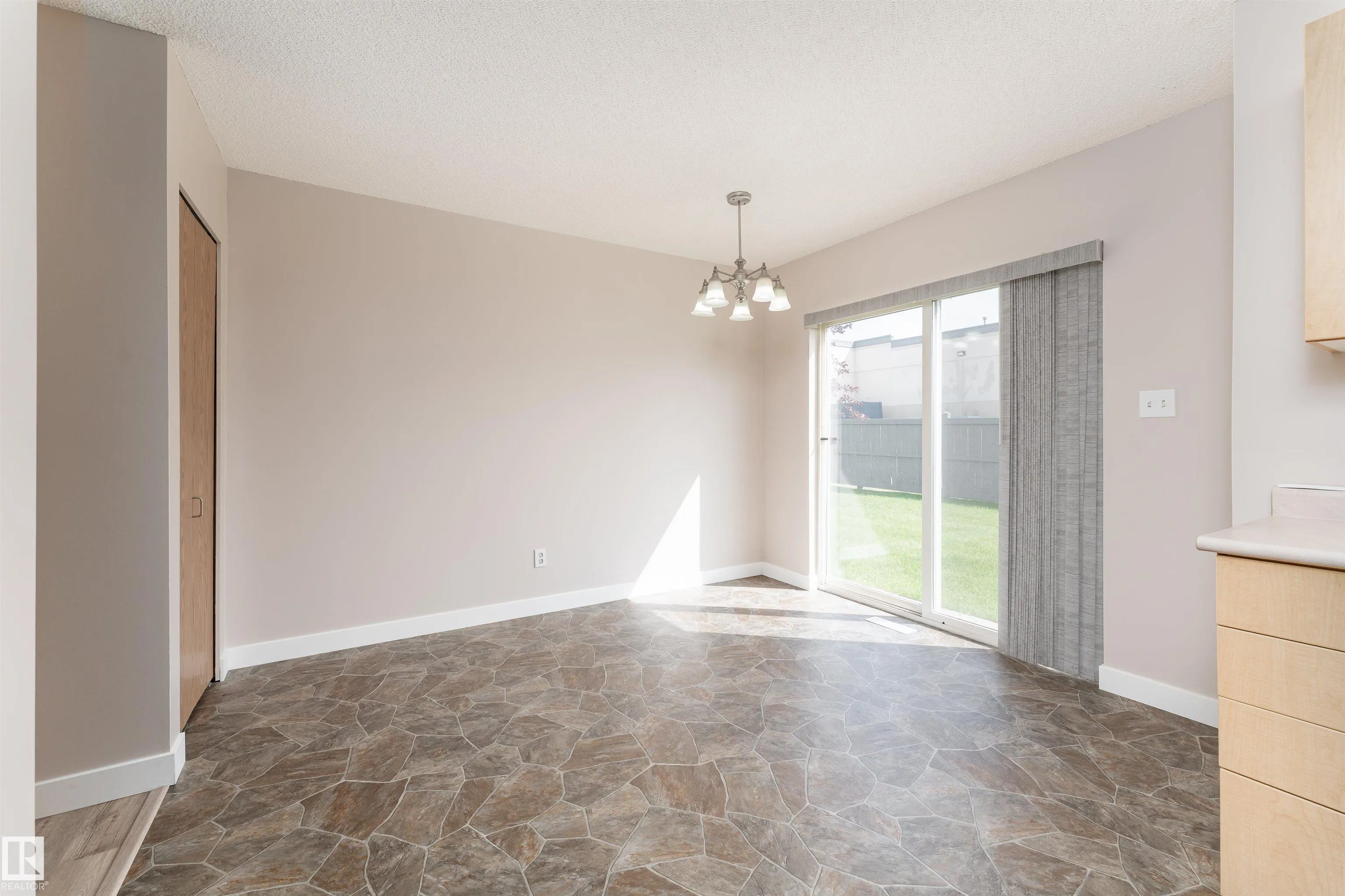 801 BOTHWELL Drive