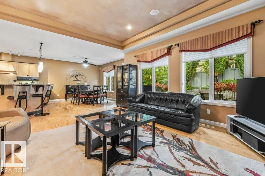 50 Oakridge Drive