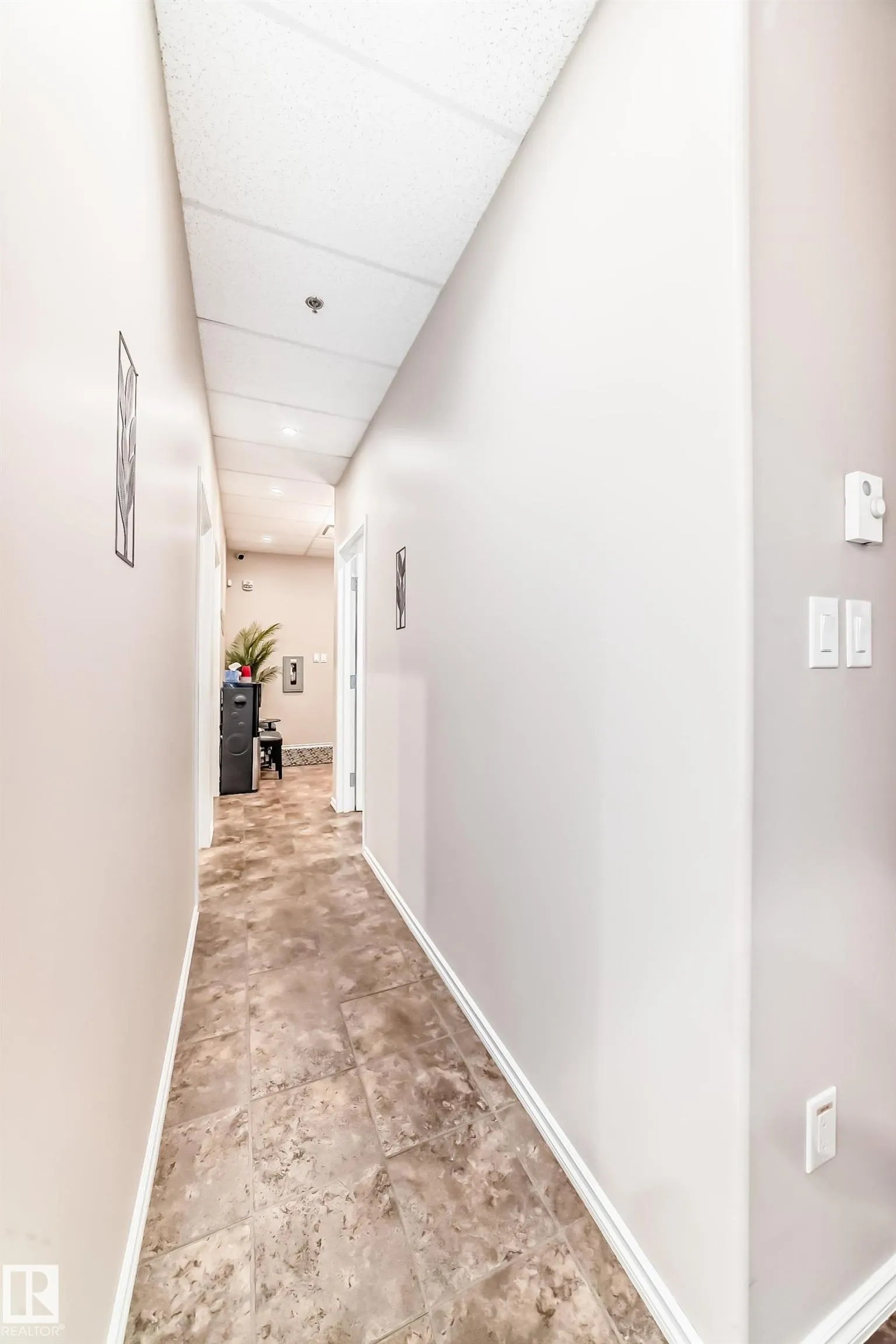316 WINDERMERE Road