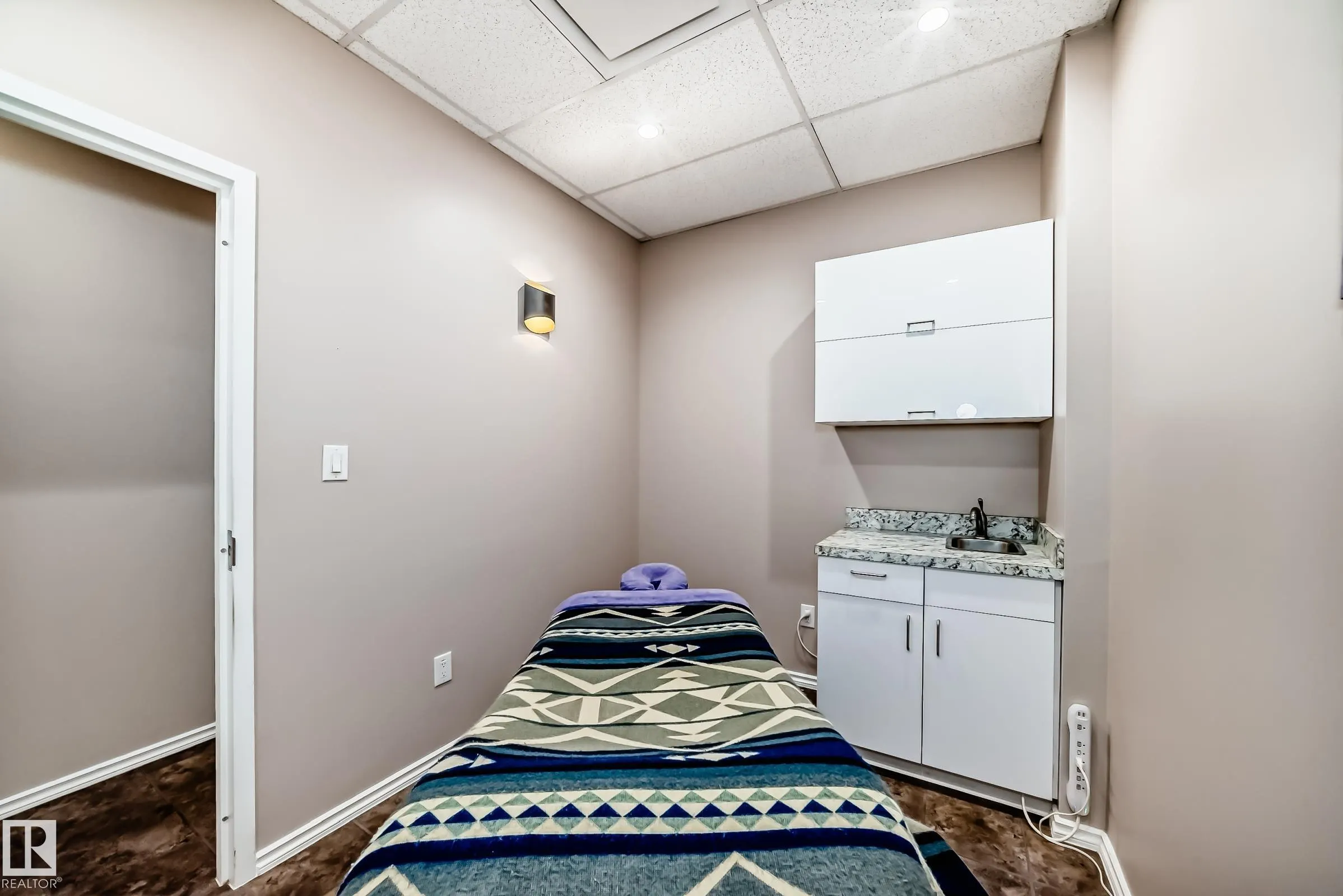 316 WINDERMERE Road