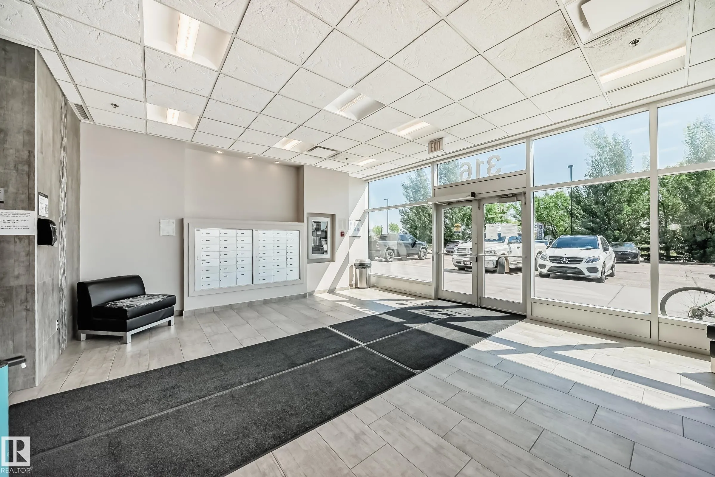 316 WINDERMERE Road