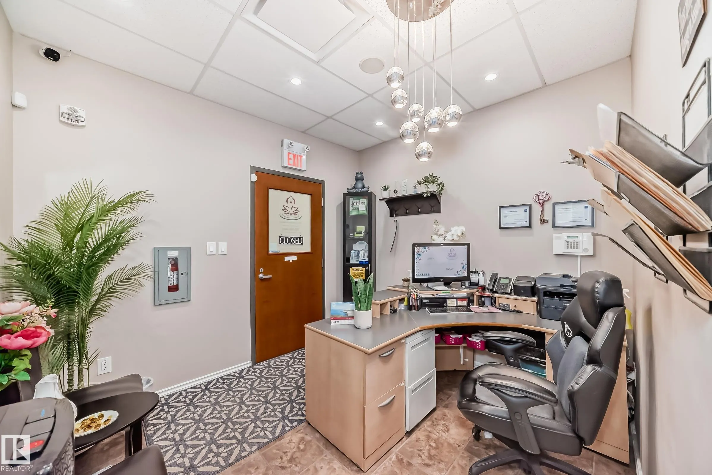 316 WINDERMERE Road
