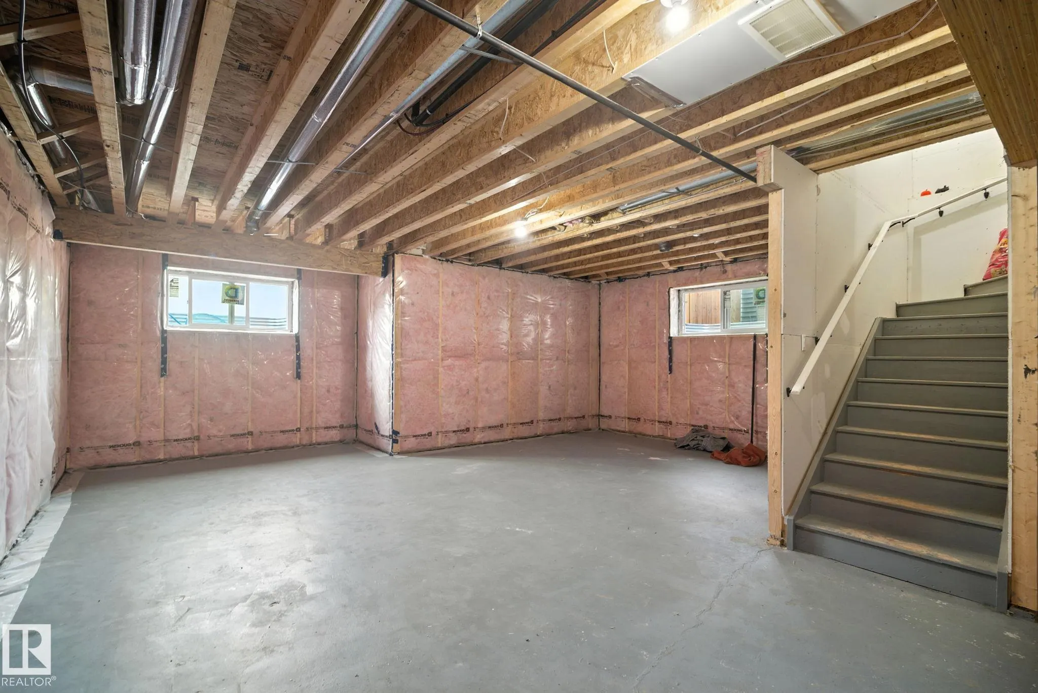 50 GRASSVIEW Crescent
