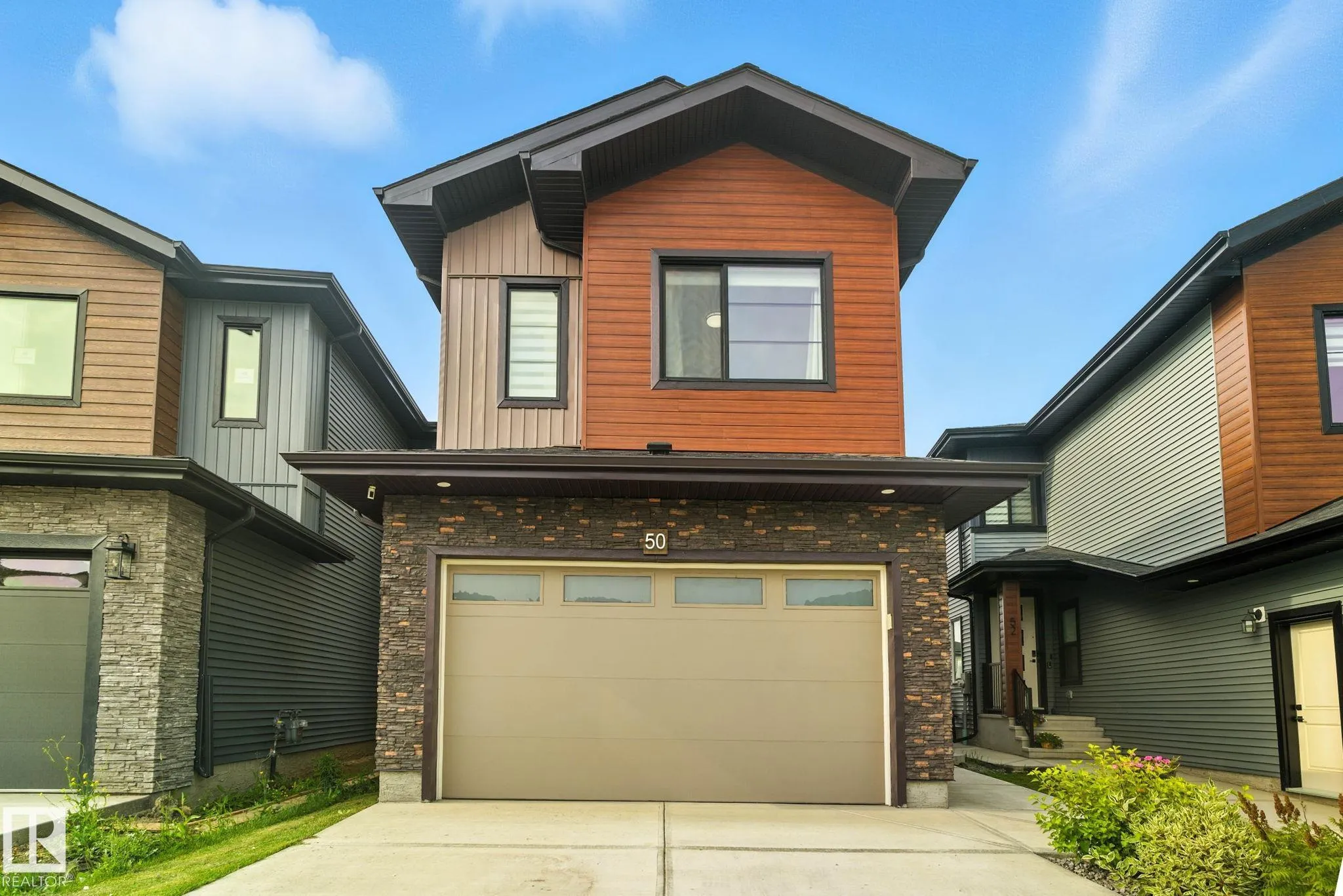50 GRASSVIEW Crescent
