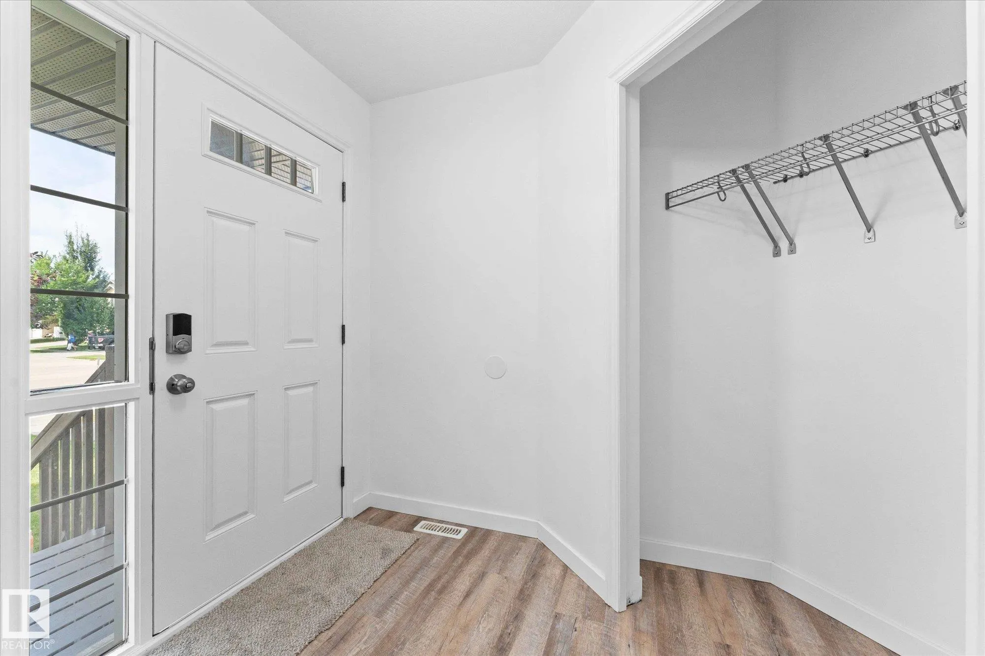 1 RIDGELAND Way