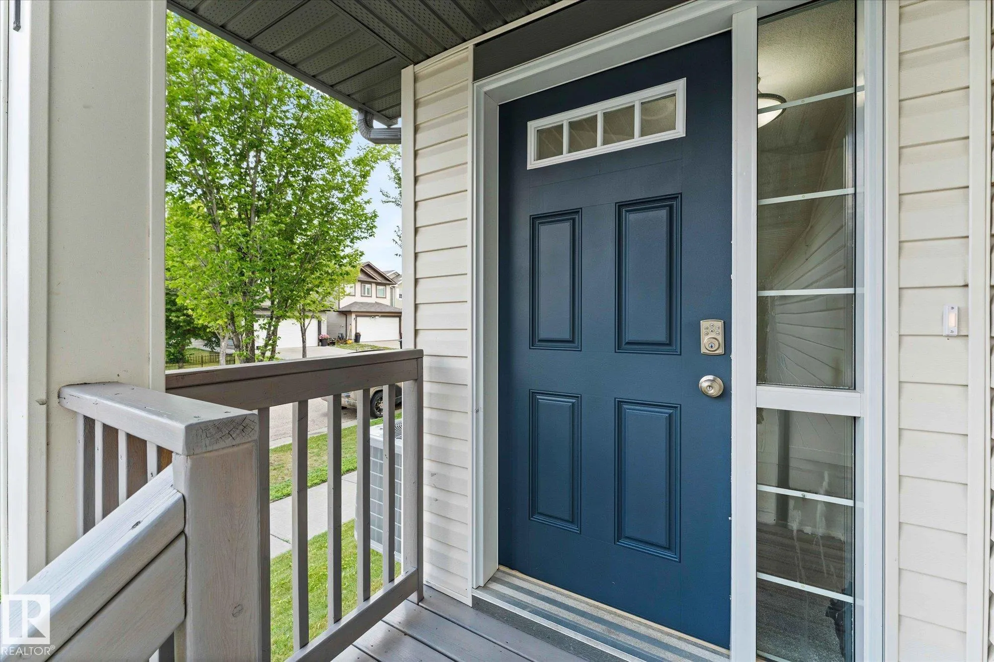 1 RIDGELAND Way
