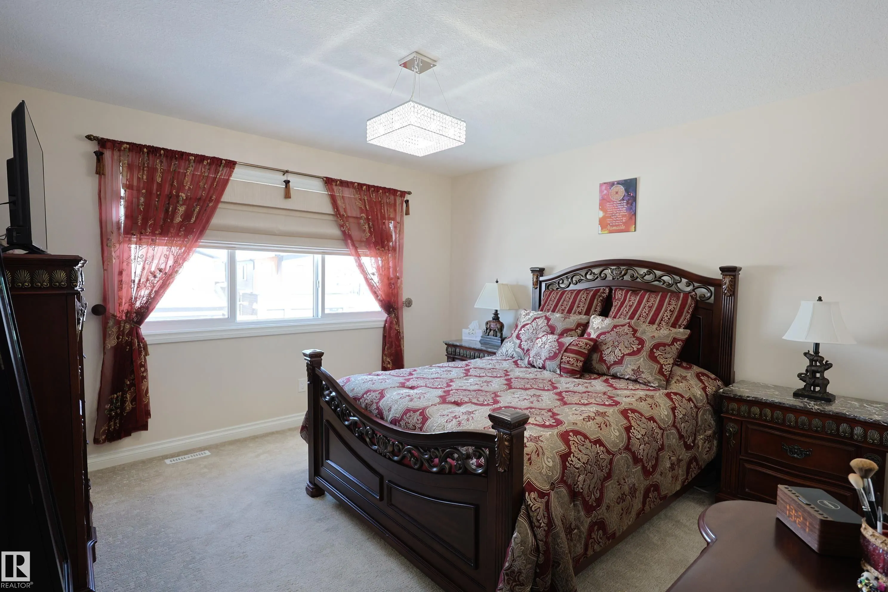 71 RATELLE Circle